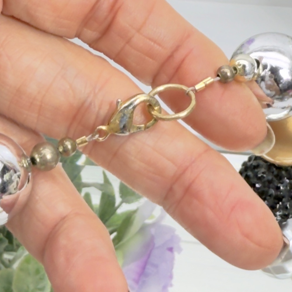 Chunky Black and Gold Beaded Necklace - Picture 5 of 8